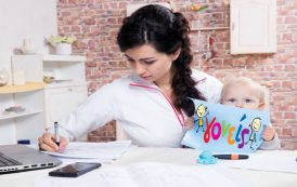 ΙΚΑ: Επιστροφή εισφορών σε εργαζόμενες μητέρες