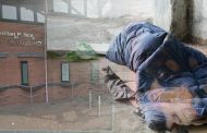 Έλληνας άστεγος στο Λονδίνο πεθαίνει περιμένοντας τον σκύλο του