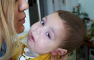 ΒΙΝΤΕΟ: Μητέρα μικρού Αντώνη: Άρχισε να παρουσιάζει βελτίωση