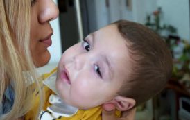 ΒΙΝΤΕΟ: Μητέρα μικρού Αντώνη: Άρχισε να παρουσιάζει βελτίωση