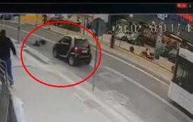 VIDEO: Αυτοκίνητο χτυπά μητέρα με το παιδάκι της στην Κρήτη