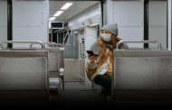 Υποχρεωτική η μάσκα από τη Δευτέρα σε μετρό, λεωφορεία, τρόλεϊ και τραμ