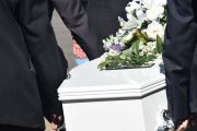 Κηδεία του 15χρονου στην Αρκαδία: Πέθανε μετά την 1η δόση εμβολίου